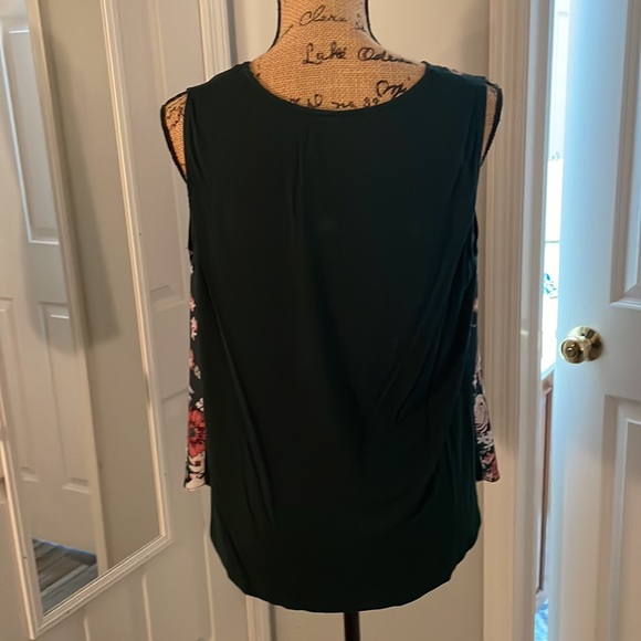 7th Ave by New York and Co in hunter green - Picture 4 of 8